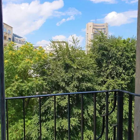 Apartment Exer V